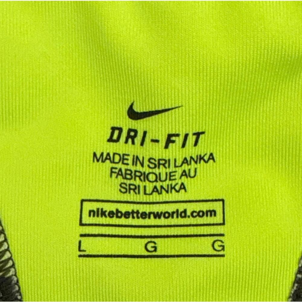 Nike Dri-FIT Camo-Print Sports Bra in Olive Green, Neon Yellow & White - Picture 3 of 3